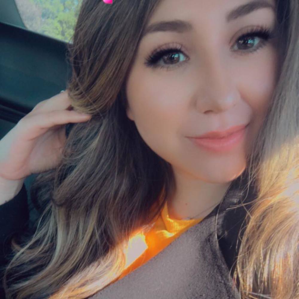 Meet your Posher, Jazmine